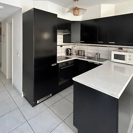 Pool View 2 Bed Duplex In Castle Harbourc204 Apartament